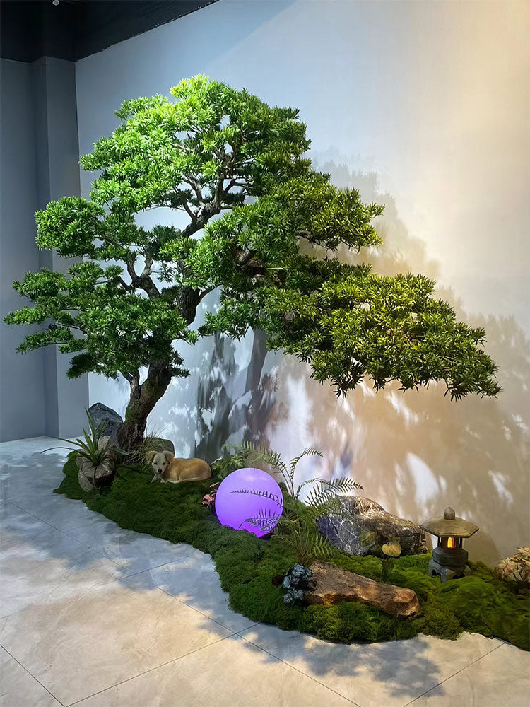 ARTIFICIAL TREE